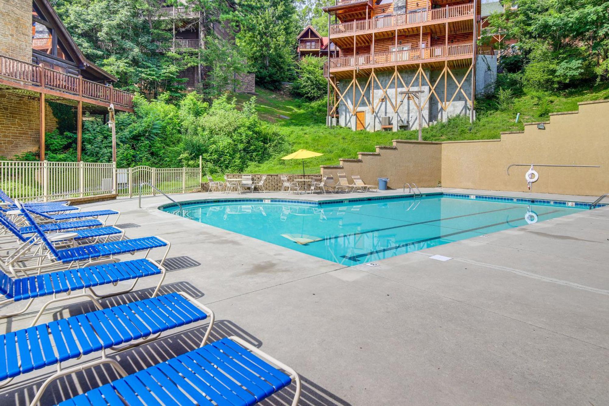Pigeon Forge Cabin Premier Location And Hot Tub 外观 照片