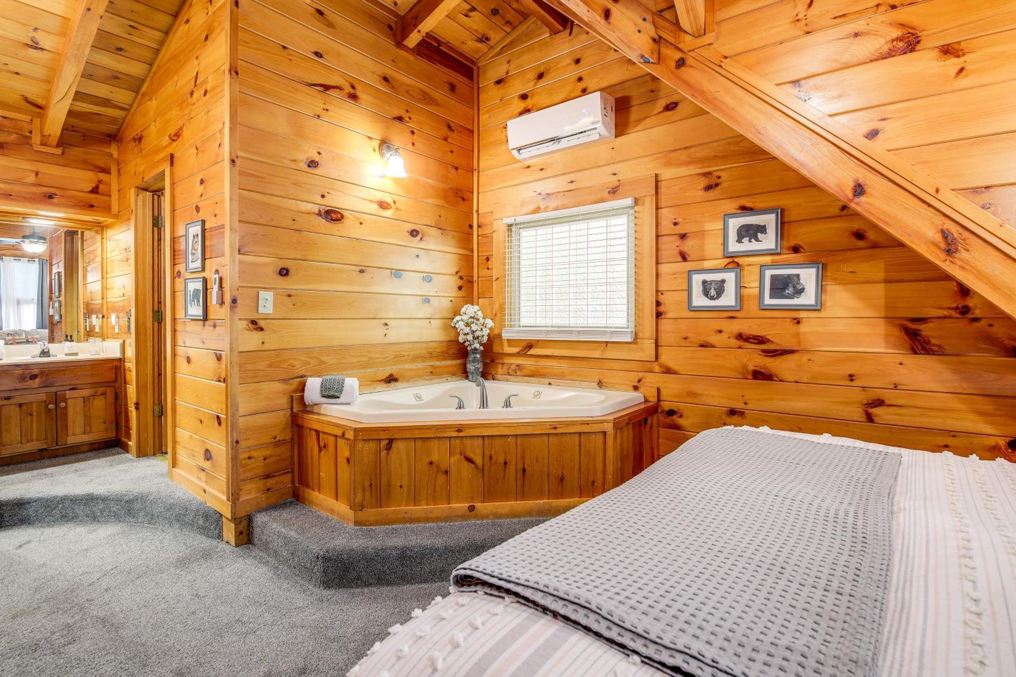 Pigeon Forge Cabin Premier Location And Hot Tub 外观 照片