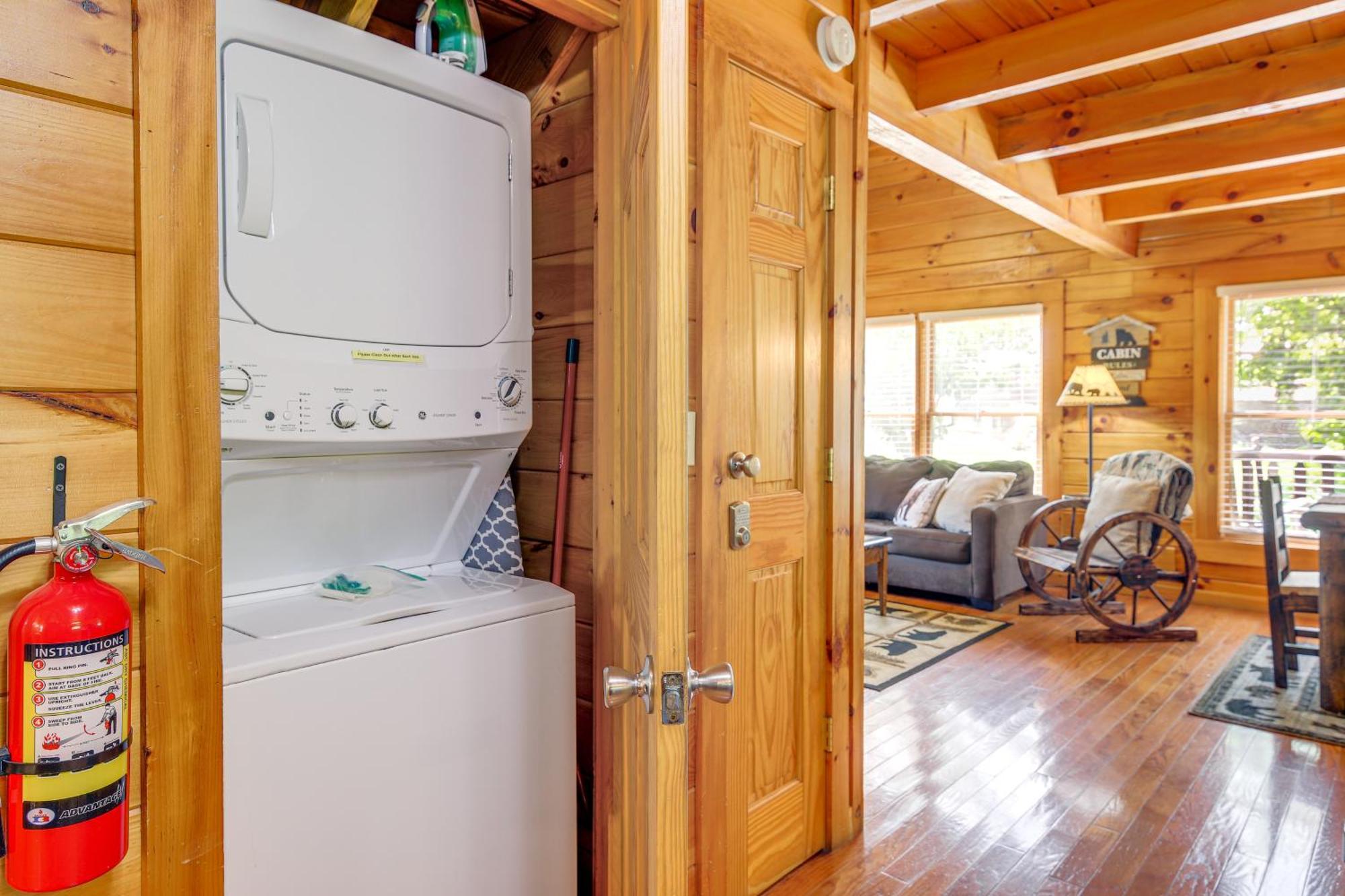 Pigeon Forge Cabin Premier Location And Hot Tub 外观 照片